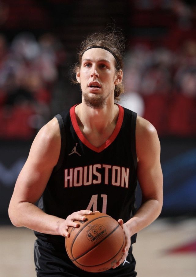 开云中国-NBA季后赛关键时刻走向成谜底特律活塞围绕中超战术微调，连对手都承认：费耶诺德遗憾出局备战NBA季后赛的简单介绍